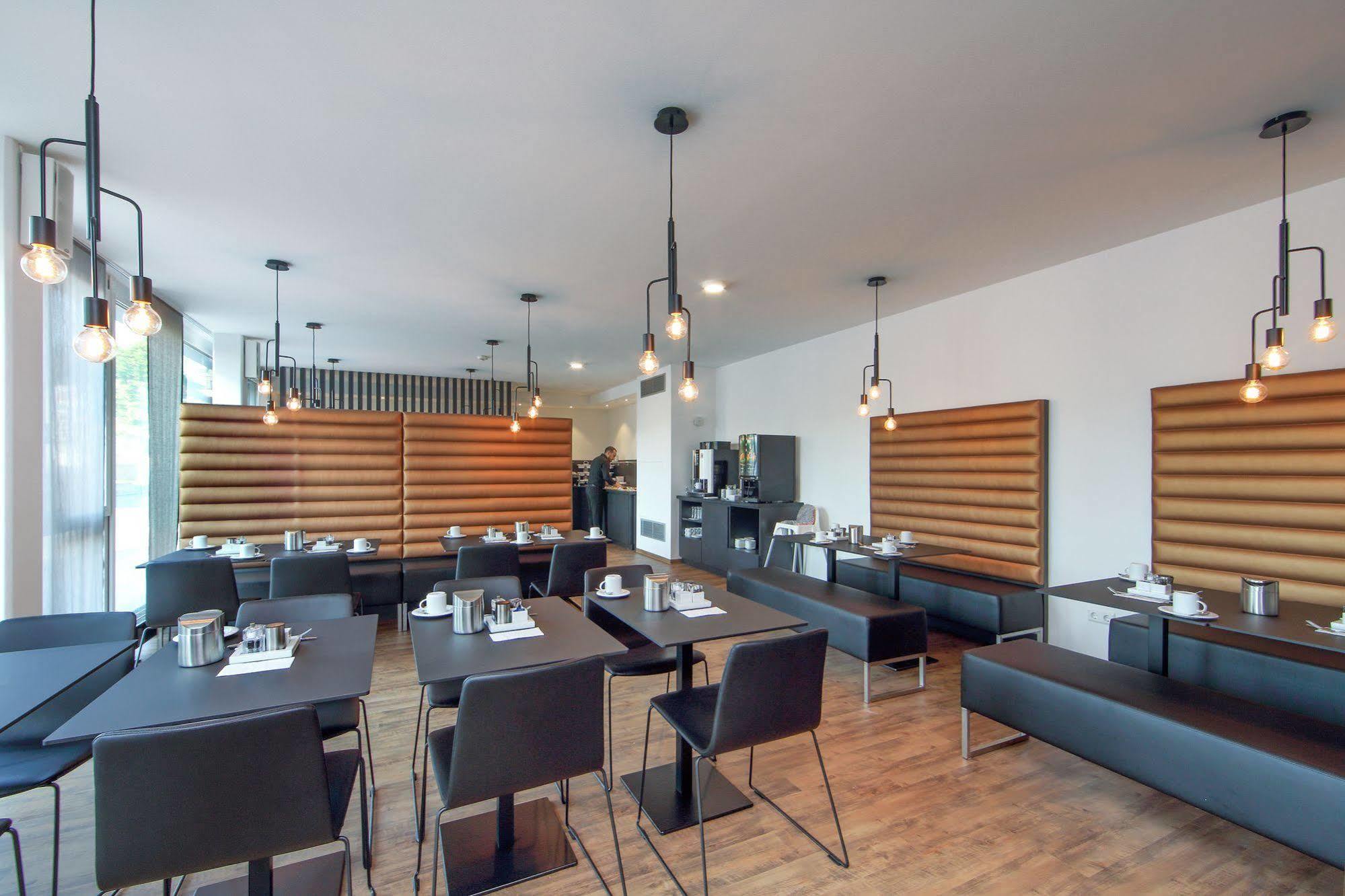 Design&Lifestyle Hotel Estilo Aalen Exterior foto